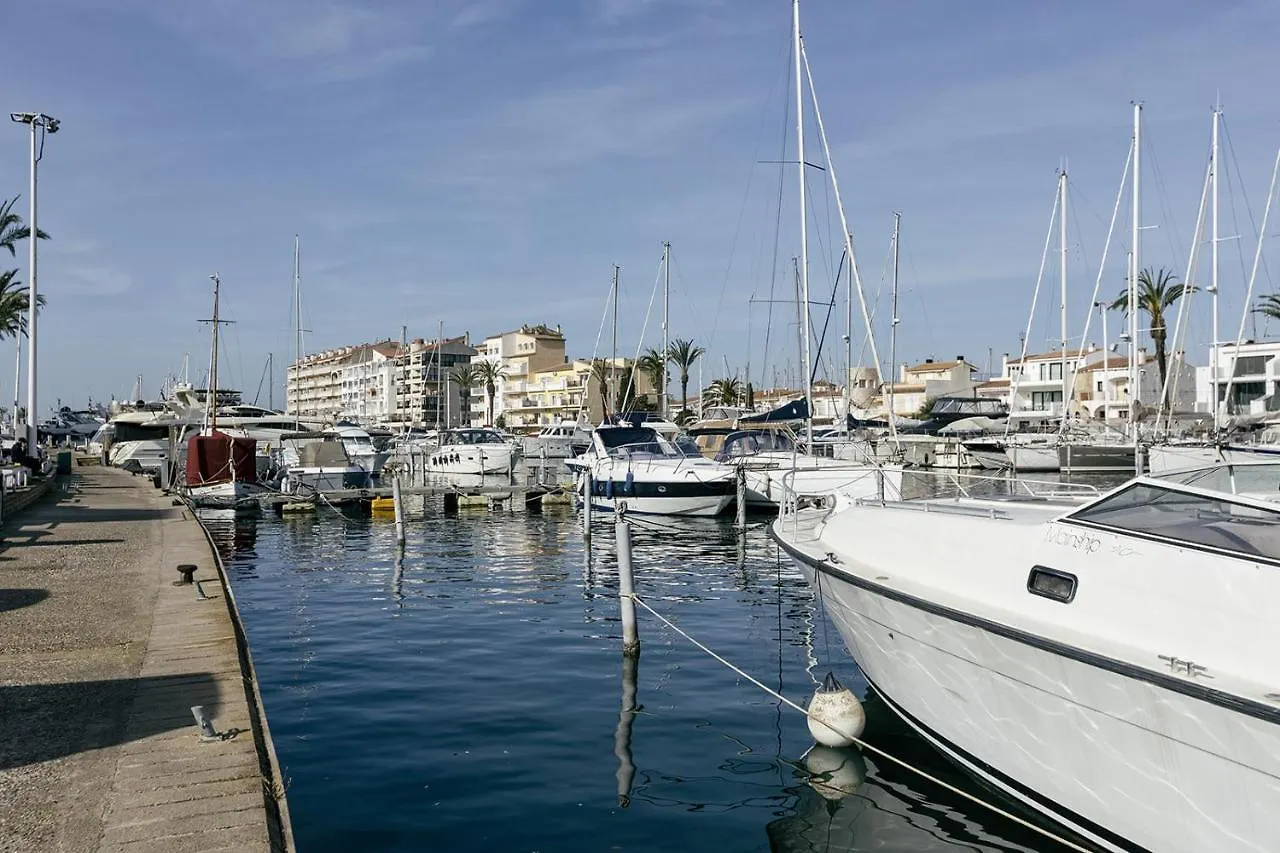 Sunrise D-Luxe Apartment Empuriabrava